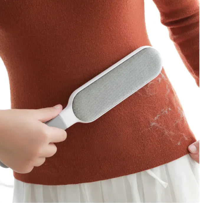 FurAway™ Electrostatic Pet Hair Remover Brush