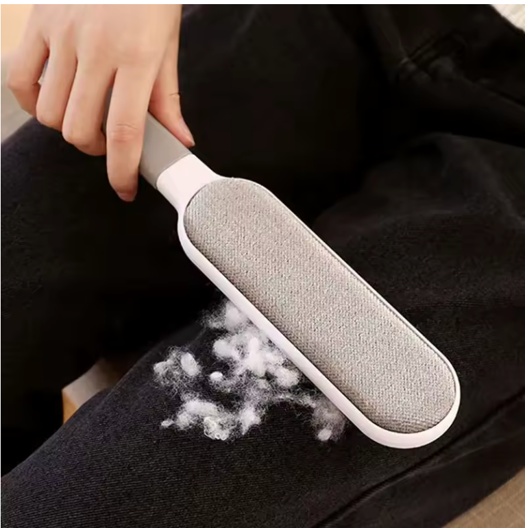 FurAway™ Electrostatic Pet Hair Remover Brush